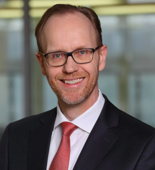 Henning Lobin